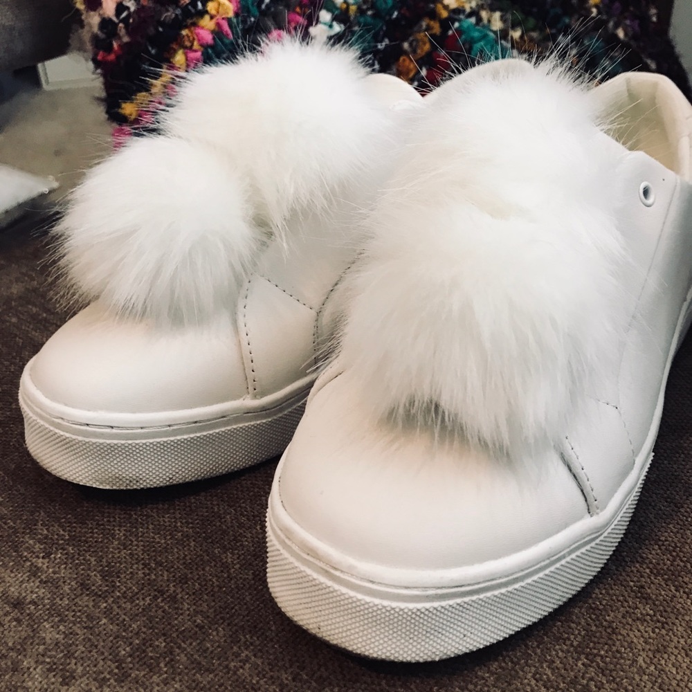 Sam Edelman Leya Faux Fur PomPom Sneakers
